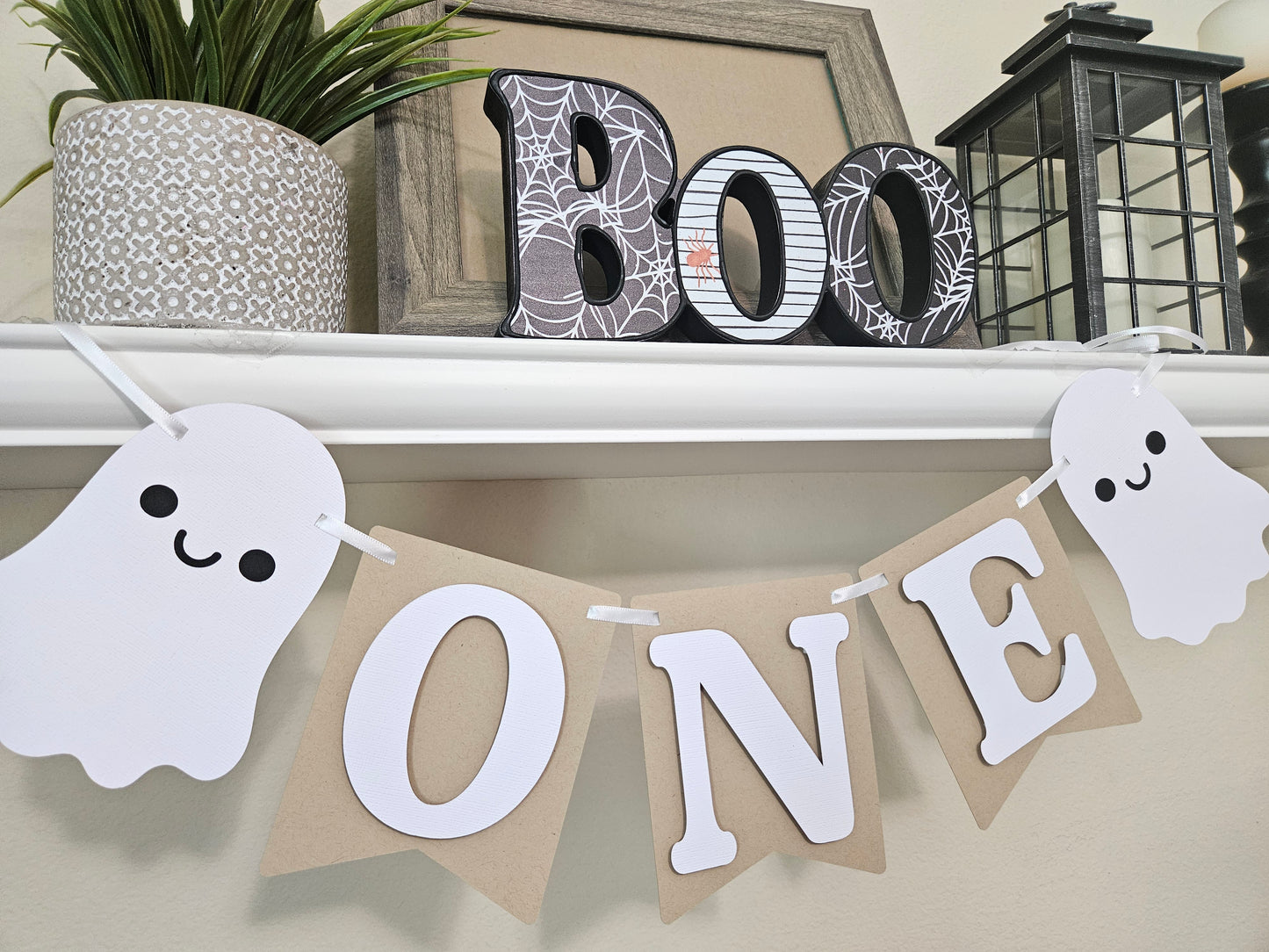 One Ghost Highchair banner-Spooky One Birthday banner-Spooky 1st birthday banner-Ghost Banner-Cute ghost banner