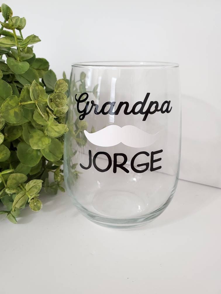 Grandpa personalized wine glass-Grandpa Christmas gift-Grandfather Christmas gift-Grandfather wine glass-Grandpa wine glass-Grandpa gift